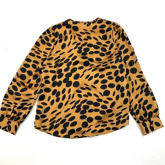 J Crew Ruffle Front Top Wavy Dots - Picture 3 of 8